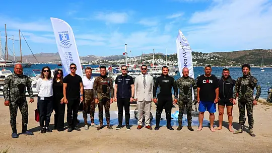 Deniz dibi temizliğinde Bitez sahili atıklardan arındırıldı