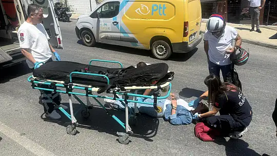 Kontrolsüz Araç Kazaya Neden Oldu: Motosikletteki Kadın Yaralandı