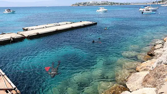 Gönüllü Dalgıçlar Akyarlar'da Deniz Temizliği Yaptı