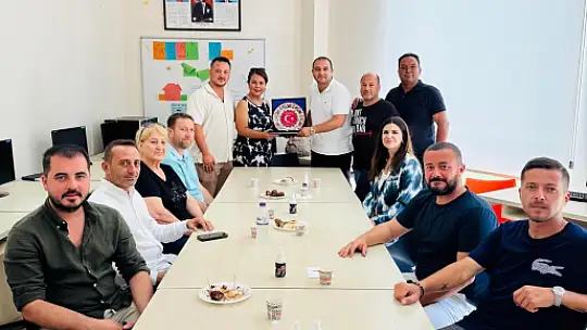 Vatandaşın Sesi Olacağız Dedi, Turgutreis'te Sorunları Dinledi
