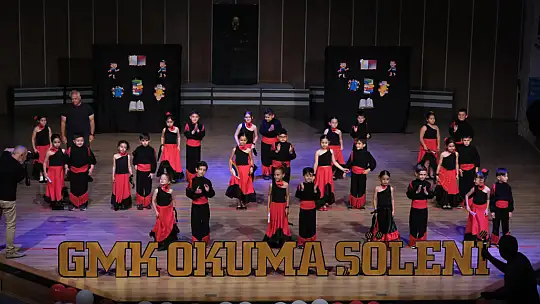 1'İNCİ SINIF ÖĞRENCİLERİNDEN OKUMA ŞÖLENİ