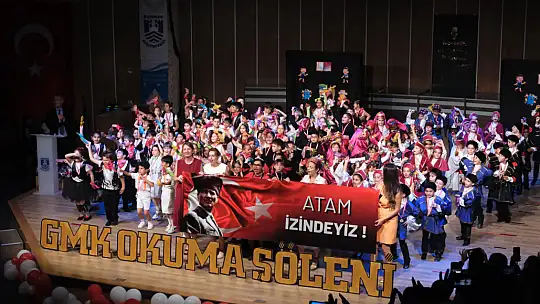 1'İNCİ SINIF ÖĞRENCİLERİNDEN OKUMA ŞÖLENİ