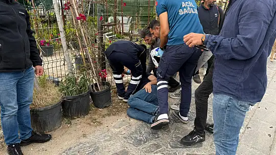 Araçtan Kaçtı, Kaldırıma Daldı: Motosikletli Yayayı Yaraladı