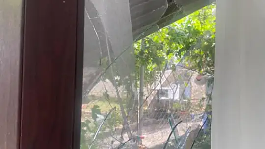 Fırtına Çatıyı Sürükledi, Evde Maddi Hasar Oluştu