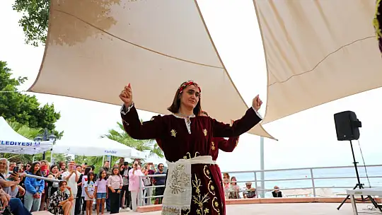 Kültür Rüzgarı Esti Yörük Festivali İlgi Gördü