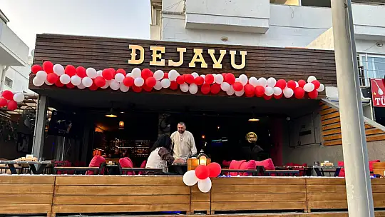 Dejavu Lounge Cafe, Yeni Konseptiyle Yeniden Açıldı