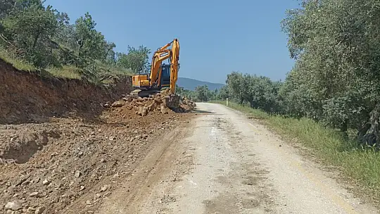 Büyükşehir'den Milas'ın Kırsal Mahallesine Yol Yatırımı