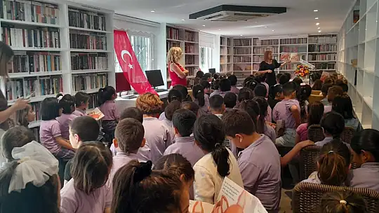 Yazarlar, Hayal Gücünü Ateşledi