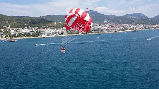 Marmaris'te su sporlarına bayram dopingi