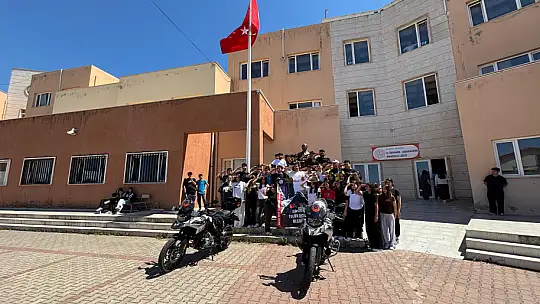 Kask tak yolun açık olsun mesajı okullarda yankılandı