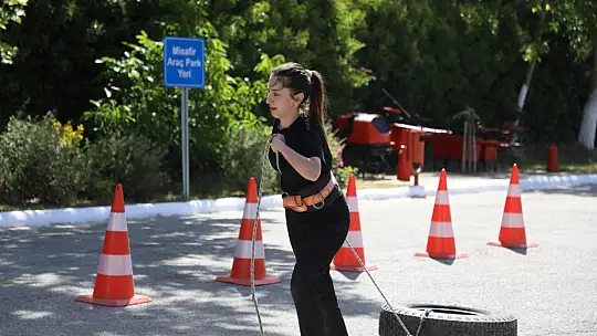İtfaiye Adayları Parkurda Ter Döktü