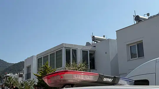 Çatıdan düşerek hayatını kaybetti!