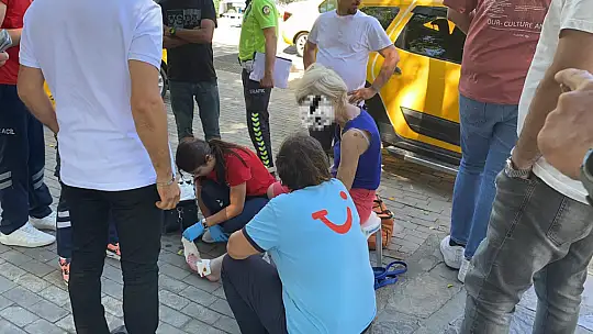 Ayağının Üzerinden Araba Geçti: Alman Turist Hastaneye Kaldırıldı