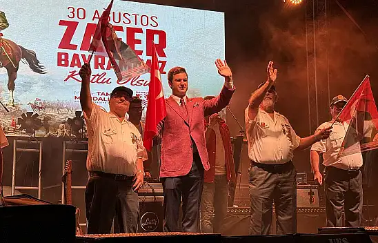 Bodrum'da 30 Ağustos Coşkusu ! Kortej ve Konserlerle Büyük Zafer Kutlandı !