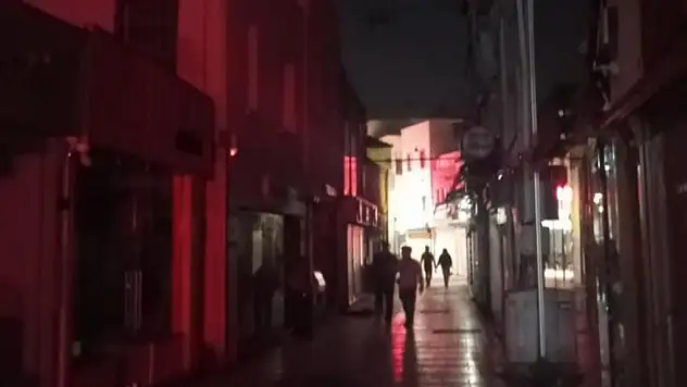 1 aydır süren karanlık tepki çekiyor