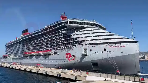 1361 Yolcusu ile Bodrum'a Geldi