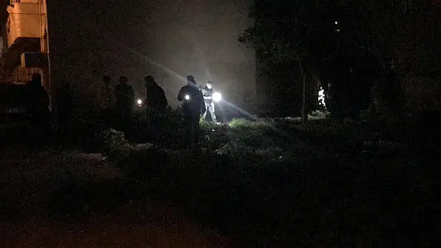 17 yaşındaki hamile kadın, birlikte yaşadığı kişi tarafından öldürüldü