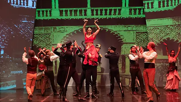 21. Uluslararası Bodrum Bale Festivali'nde 'Carmen' Balesi Sahnelendi