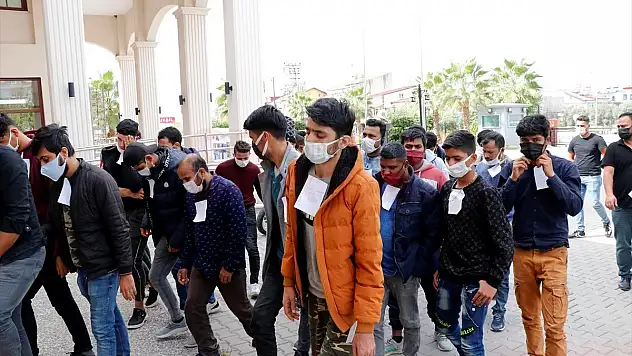 32 Düzensiz Göçmen Yakalandı