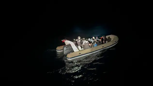 38 Düzensiz Göçmen Yakalandı