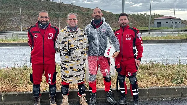 4 Arama Kurtarma Üyesi, Üç Yıldızlı Ağır Akreditasyon Sertifikası Aldı