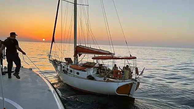 41 FETÖ'cü Denizden Kaçarken Yakalandı