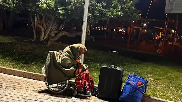 70 yaşındaki Kıbrıs Gazisi ikna edilip aparta yerleştirildi