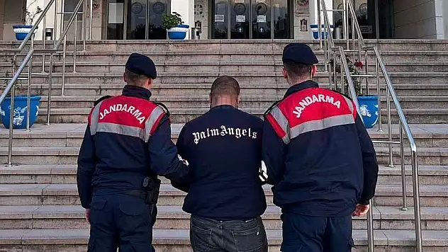 8 Yıl Kesinleşmiş Cezası Olan Şüpheli Bodrum'da Yakalandı