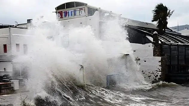 80-90 km/sa Hızla esecek kuvvetli fırtına yolda