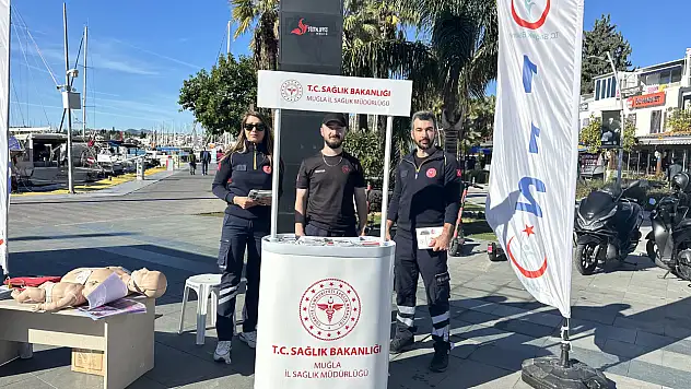 Acil Sağlık Çalışanları  Temel Yaşam Desteğini Anlattı