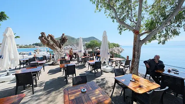 Akyarlar'a Yeni Belediye Kafe