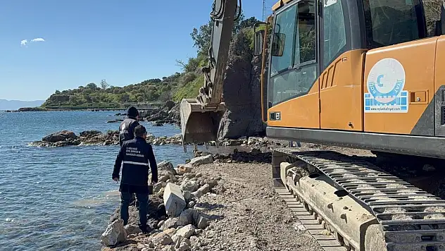 Akyarlar'da Kaçak Dolgu Tespit Edildi, Cezai İşlem Uygulandı