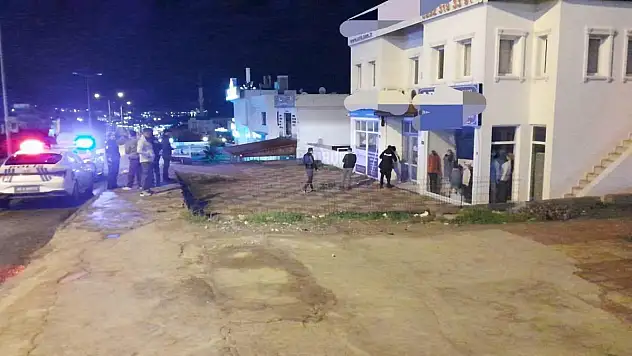 Alkollü Gençler Ortalığı Birbirine Kattı