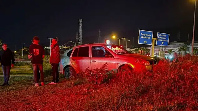 Alkollü sürücü kavşakta kaza yaptı