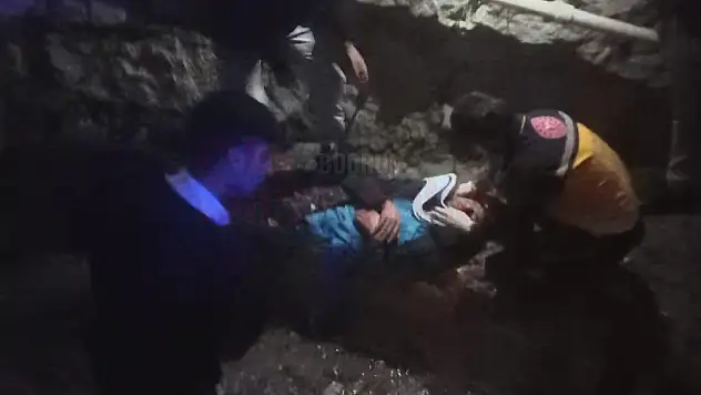 Alkollü Vatandaş Dereye Düşerek Yaralandı