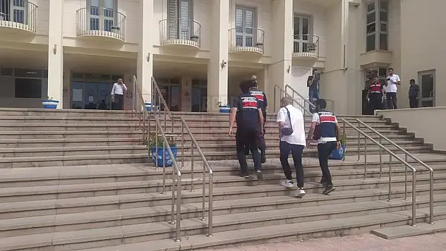 Ateş Açıldı İddiası ile Şikayet Etti, Kendi Çıktı