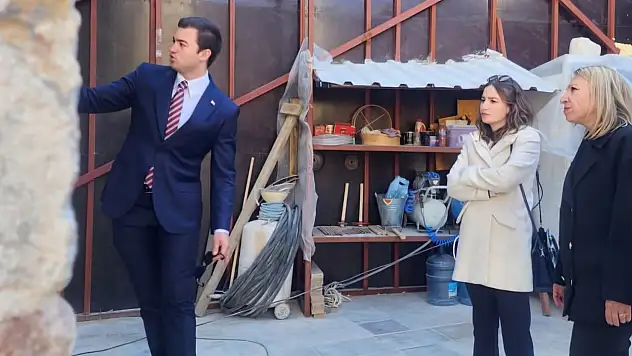 Aya Nikola Kilisesi'nde tarih yeniden ayağa kalkıyor