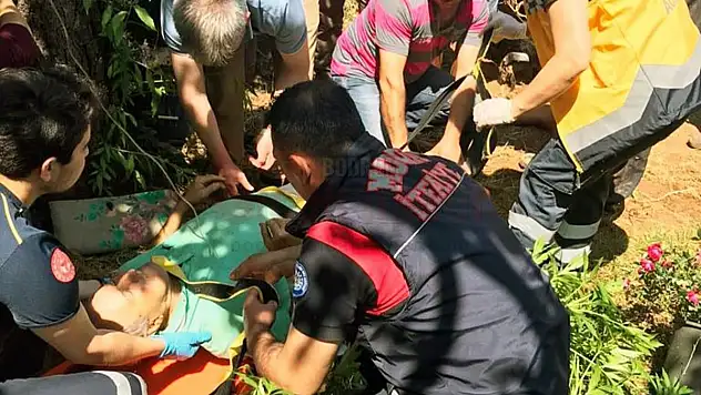 Ayağını Çapa Makinesine Kaptırdı, İtfaiye Kurtardı