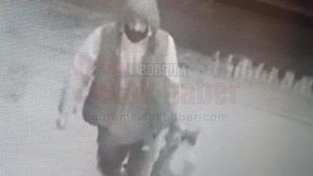 Ayakkabılara Dadanan Hırsız Şaşkınlık Yarattı