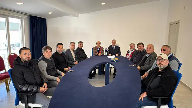 Aydın Ayaydın'dan fethiyespor'a güç veren ziyaret