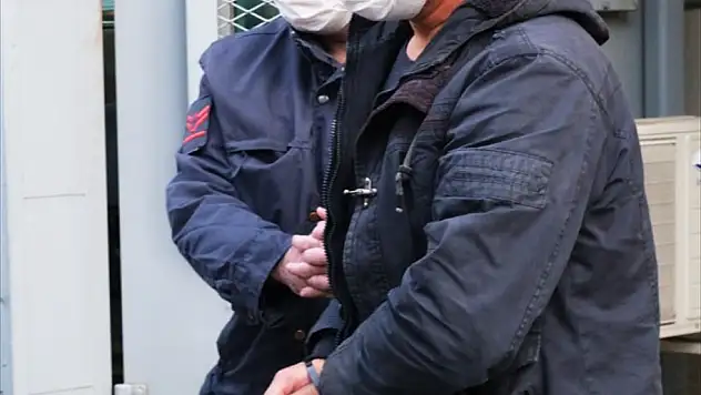 Baba ve oğlunun öldürülmesiyle ilgili aranan zanlı yakalandı