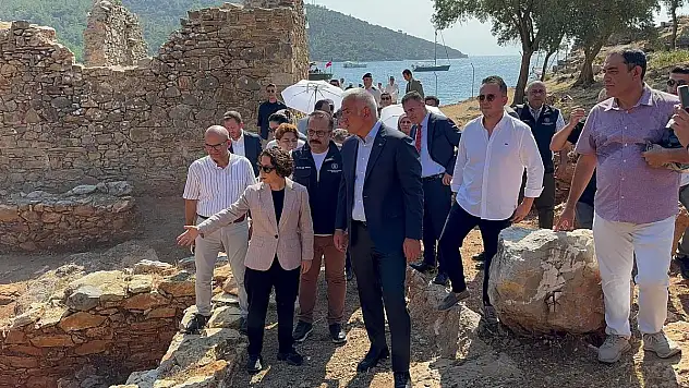 Bakan Ersoy: 'Geleceğe Miras Projesi ile Tarihimizi Yeniden Canlandırıyoruz'
