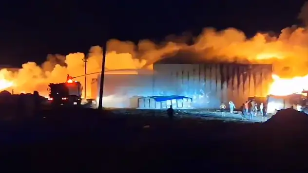 Bal Paketleme Tesisinde Büyük Maddi Hasar