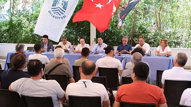 BAŞKAN ARAS, BİTEZ ESNAFIYLA BİR ARAYA GELDİ