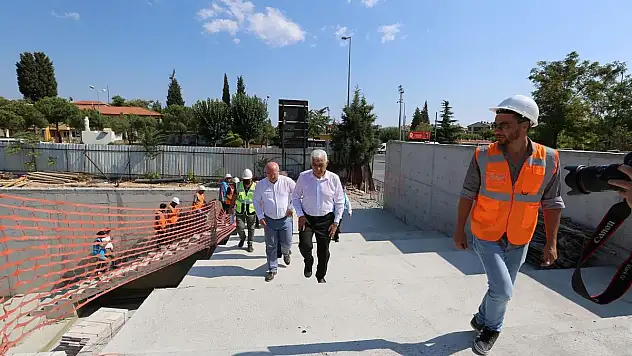 Başkan Gürün, %83'ü tamamlanan Kent Meydanı'nda İncelemelerde Bulundu