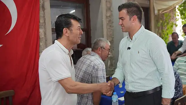 Başkan Mandalinci Bitez Sokaklarında Halkla Buluştu