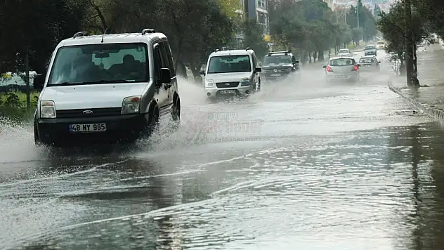 Bayramın Son Günü Yağmur Sürprizi