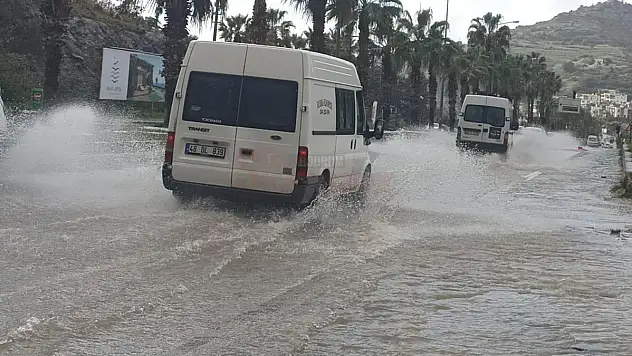 Beklenen Yağmurla Bazı Mahalleler Olumsuz Etkilendi
