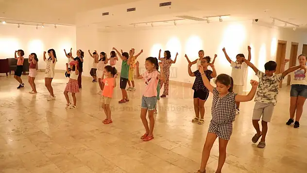 Belediye Yaz Kursları Devam Ediyor