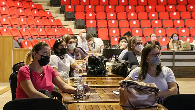 BELEDİYEDE HİZMET İÇİ EĞİTİMLER DEVAM EDİYOR